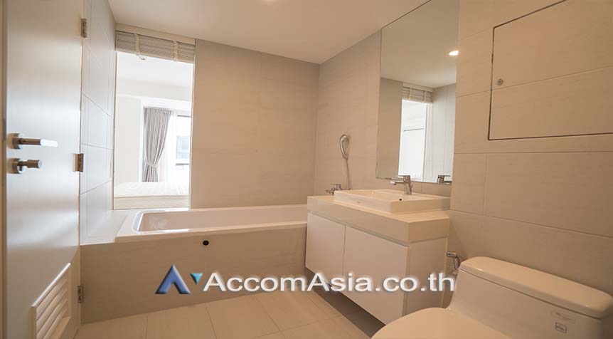 7  2 br Apartment For Rent in Sukhumvit ,Bangkok BTS Phrom Phong at A Cozy Low-Rise Residence 6 Mins Walk From BTS AA15299