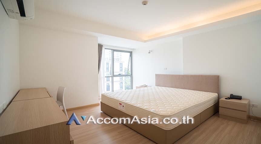 5  2 br Apartment For Rent in Sukhumvit ,Bangkok BTS Phrom Phong at A Cozy Low-Rise Residence 6 Mins Walk From BTS AA15299