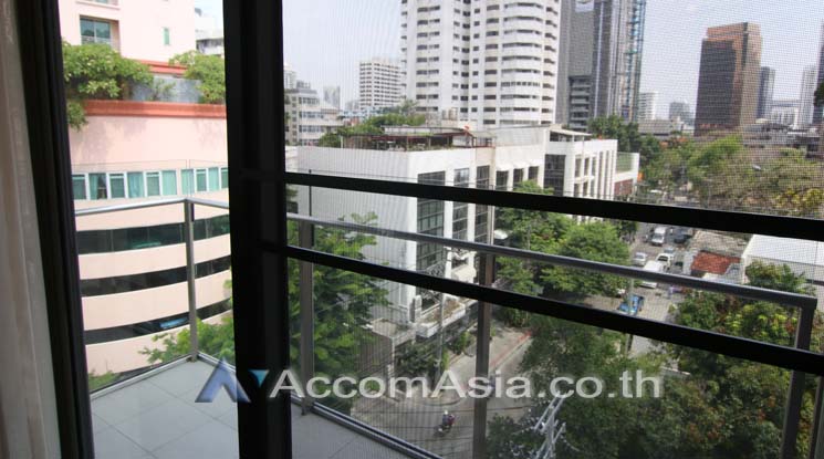 11  2 br Apartment For Rent in Sukhumvit ,Bangkok BTS Phrom Phong at A Cozy Low-Rise Residence 6 Mins Walk From BTS AA15300