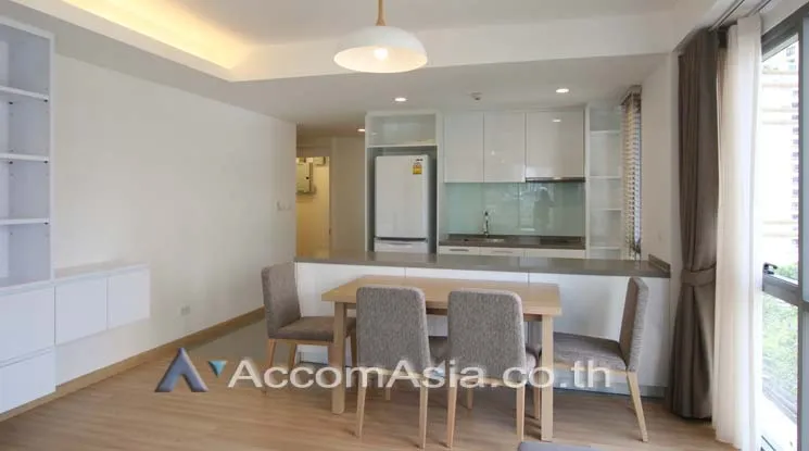 unit 2 Bedrooms  Apartment For Rent in Sukhumvit, Bangkok  near BTS Phrom Phong (AA15300)