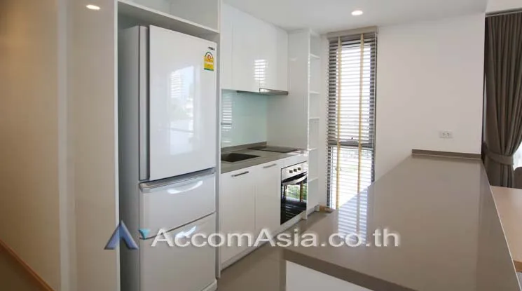 unit 2 Bedrooms  Apartment For Rent in Sukhumvit, Bangkok  near BTS Phrom Phong (AA15300)