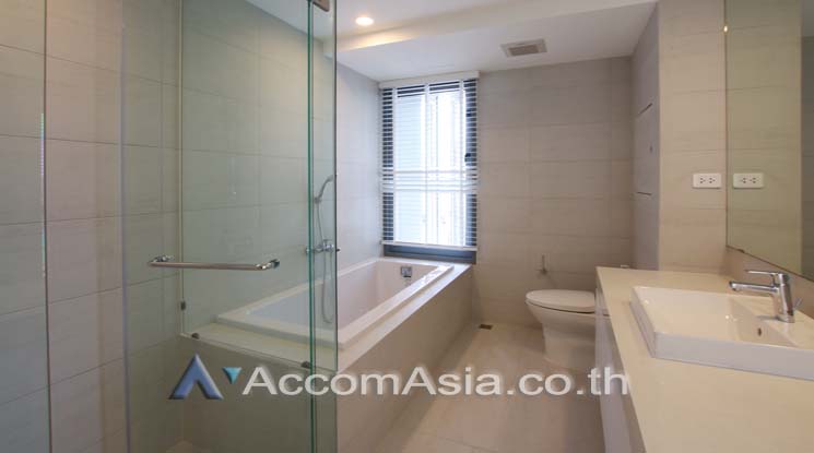 7  2 br Apartment For Rent in Sukhumvit ,Bangkok BTS Phrom Phong at A Cozy Low-Rise Residence 6 Mins Walk From BTS AA15300