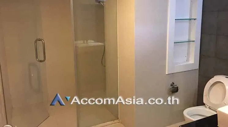 4  3 br Apartment for rent and sale in Sukhumvit ,Bangkok BTS Asok at Family Apartment with Lake View AA15313