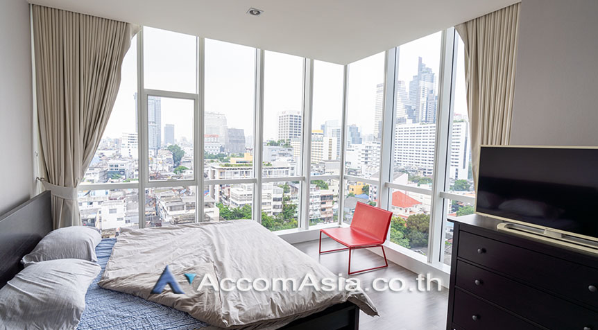 5  2 br Condominium for rent and sale in Silom ,Bangkok BTS Surasak at The Room Sathorn Pan Road AA15412