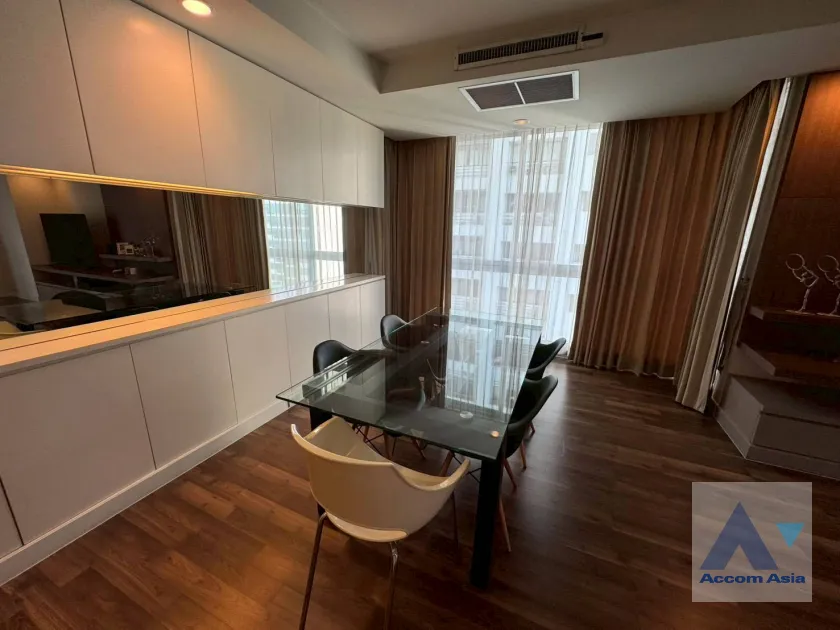 4  2 br Condominium for rent and sale in Ploenchit ,Bangkok BTS Ratchadamri at The Rajdamri AA15562