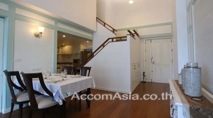 unitDuplex Condo |  2 Bedrooms  Condominium For Rent in Ploenchit, Bangkok  near BTS Ratchadamri (AA15565)