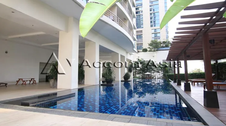  The Rajdamri Condominium  2 Bedroom for Rent BTS Ratchadamri in Ploenchit Bangkok