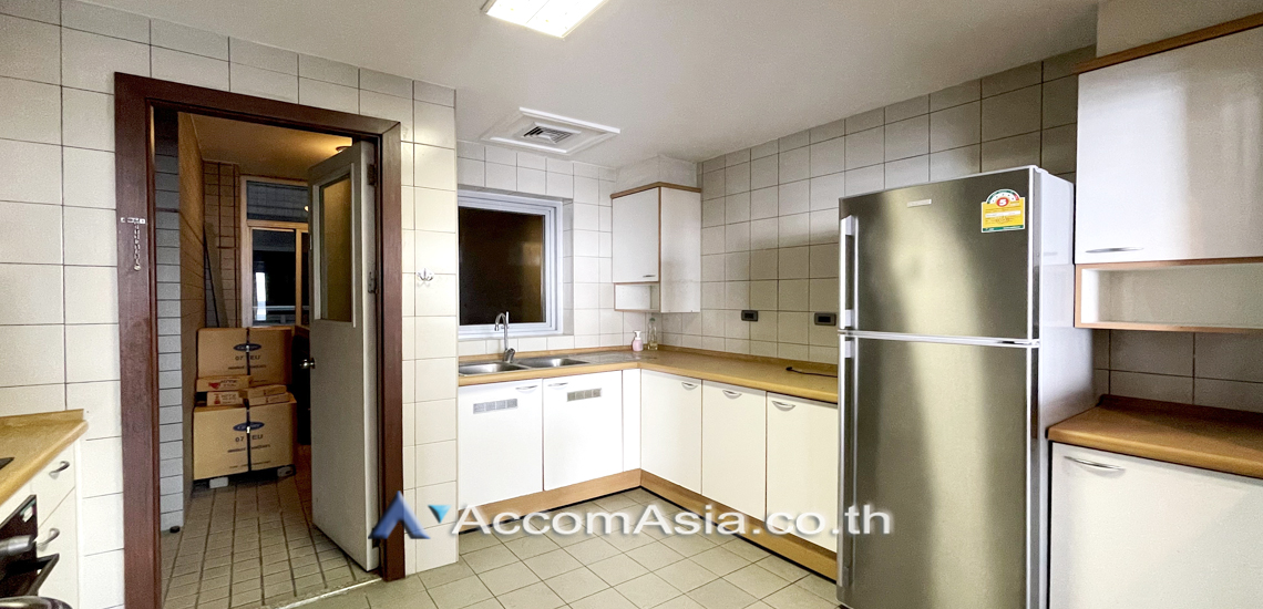4  3 br Condominium for rent and sale in Ploenchit ,Bangkok BTS Ploenchit at All Seasons Mansion AA15579