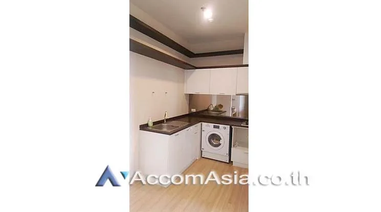 unit 2 Bedrooms  Condominium For Rent & Sale in Charoen Nakhon, Bangkok  (AA15638)