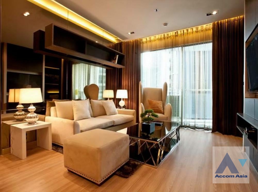  2  1 br Condominium For Sale in Sukhumvit ,Bangkok BTS Phra khanong at Sky Walk Condominium AA15644