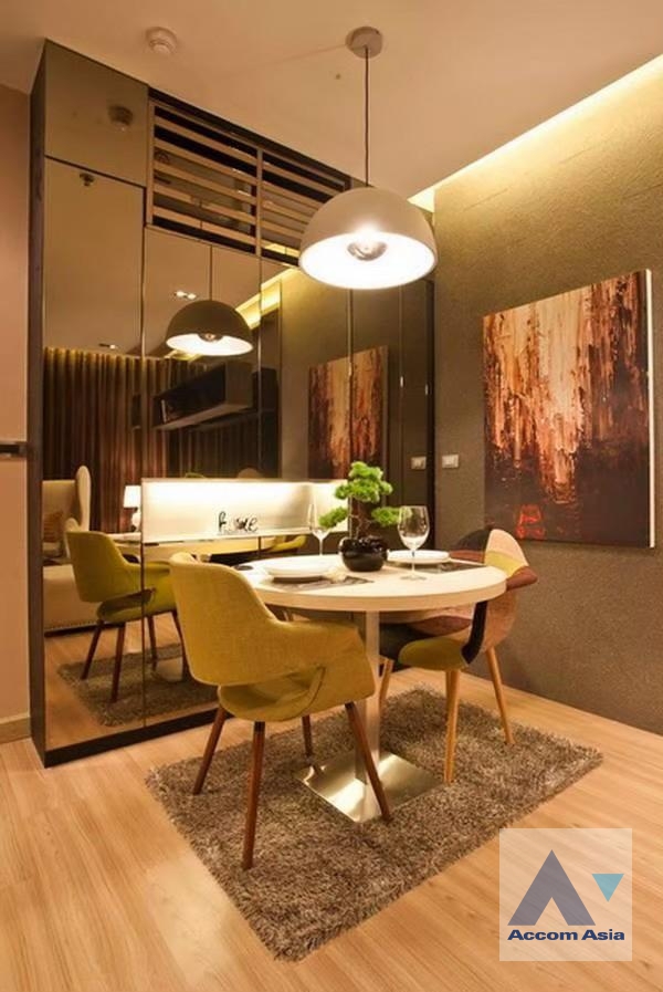 4  1 br Condominium For Sale in Sukhumvit ,Bangkok BTS Phra khanong at Sky Walk Condominium AA15644