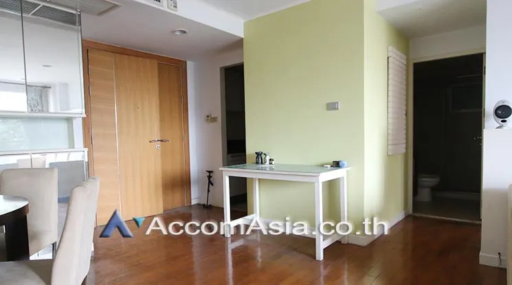 4  2 br Condominium For Sale in Ploenchit ,Bangkok BTS Ploenchit at Baan Siri Ruedee AA15721