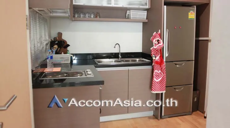 unit 2 Bedrooms  Condominium For Sale in Sukhumvit, Bangkok  near BTS Ekkamai (AA15740)