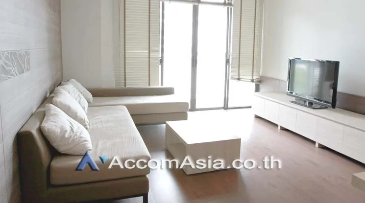 unit 2 Bedrooms  Condominium For Sale in Sukhumvit, Bangkok  near BTS Ekkamai (AA15742)
