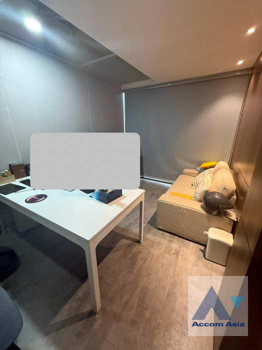 8  4 br House For Rent in Sukhumvit ,Bangkok BTS Thong Lo AA15750