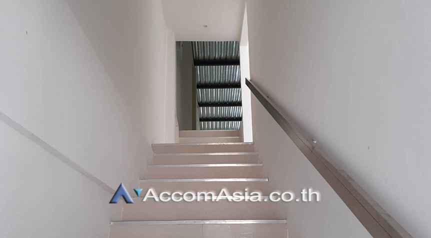 12  Office Space For Rent in Sukhumvit ,Bangkok BTS Udomsuk AA15784