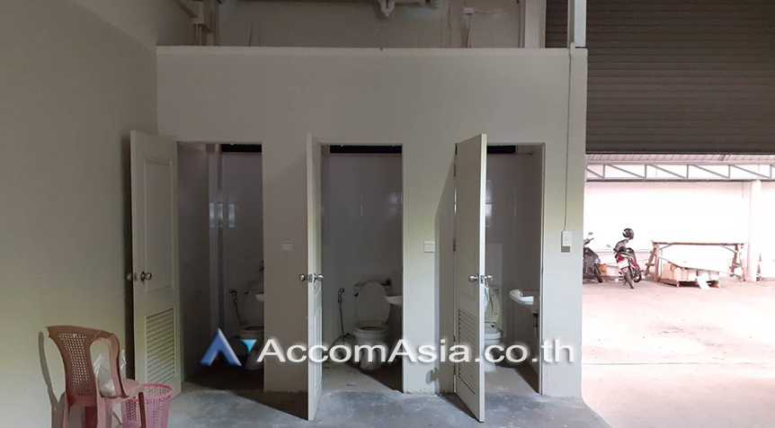 13  Office Space For Rent in Sukhumvit ,Bangkok BTS Udomsuk AA15784