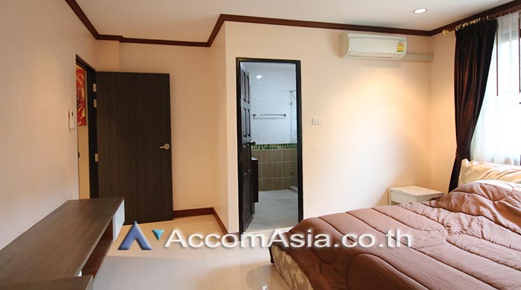 6  3 br Apartment For Rent in Sukhumvit ,Bangkok BTS Ekkamai at Spacious Unique AA15805