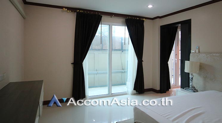 8  3 br Apartment For Rent in Sukhumvit ,Bangkok BTS Ekkamai at Spacious Unique AA15805