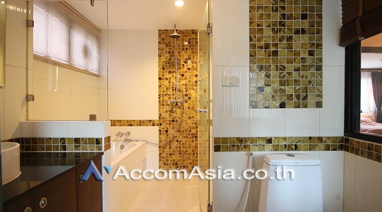 9  3 br Apartment For Rent in Sukhumvit ,Bangkok BTS Ekkamai at Spacious Unique AA15805