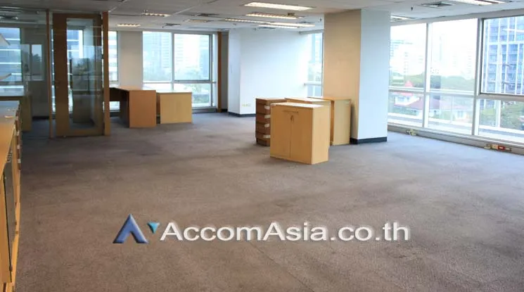 unit Office space For Rent in Ploenchit, Bangkok  near MRT Lumphini (AA15854)