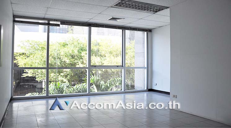  1  Office Space For Rent in Ploenchit ,Bangkok MRT Lumphini at Kian Gwan 3 AA15858