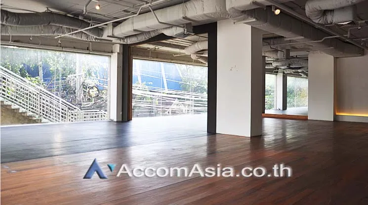 unit Office space For Rent in Ploenchit, Bangkok  near MRT Lumphini (AA15860)