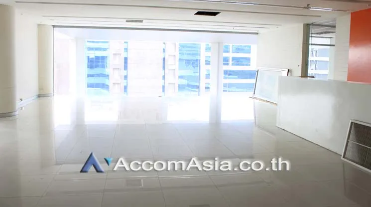  1  Office Space For Rent in Ploenchit ,Bangkok MRT Lumphini at Kian Gwan 2 AA15864