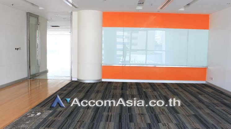 6  Office Space For Rent in Ploenchit ,Bangkok MRT Lumphini at Kian Gwan 2 AA15864