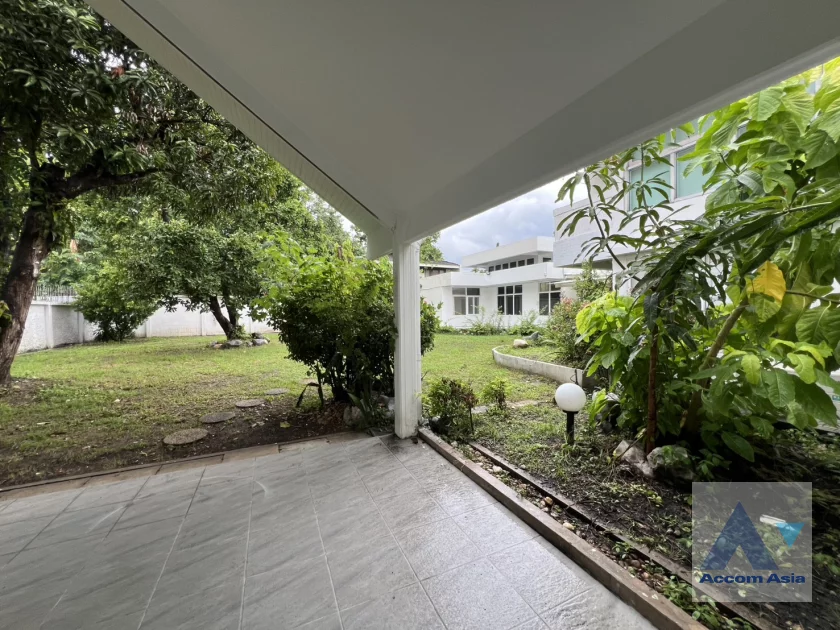 31  7 br House for rent and sale in Sukhumvit ,Bangkok BTS Ekkamai 90523