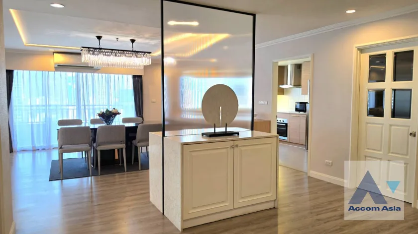 5  3 br Condominium For Rent in Sathorn ,Bangkok BTS Sala Daeng - MRT Lumphini at Sathorn Park Place AA15877