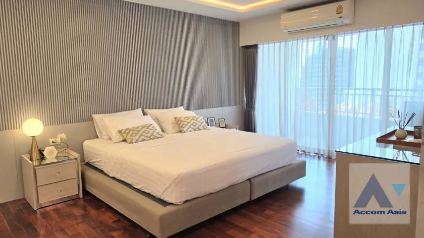 11  3 br Condominium For Rent in Sathorn ,Bangkok BTS Sala Daeng - MRT Lumphini at Sathorn Park Place AA15877
