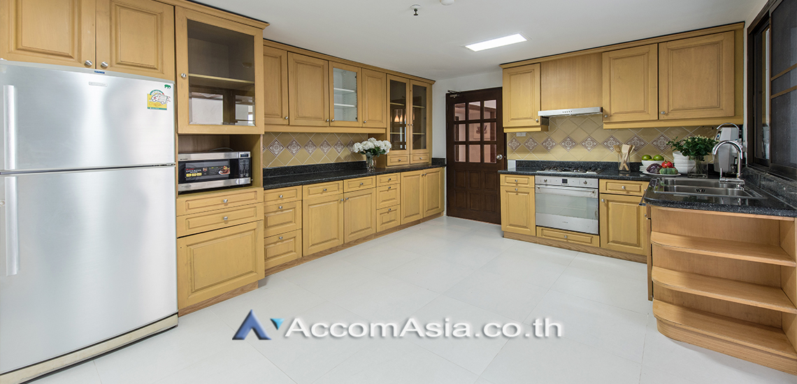 6  3 br Apartment For Rent in Sukhumvit ,Bangkok MRT Sukhumvit - BTS Asok at Warm Family Atmosphere AA15909