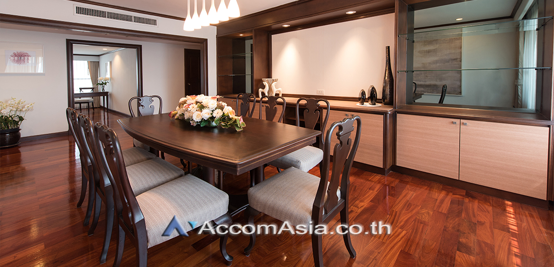 4  3 br Apartment For Rent in Sukhumvit ,Bangkok MRT Sukhumvit - BTS Asok at Warm Family Atmosphere AA15909
