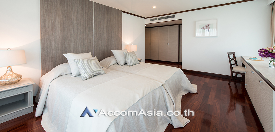 8  3 br Apartment For Rent in Sukhumvit ,Bangkok MRT Sukhumvit - BTS Asok at Warm Family Atmosphere AA15909