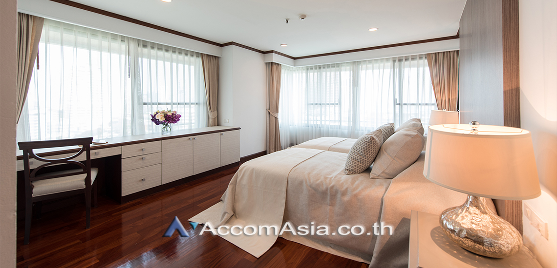 9  3 br Apartment For Rent in Sukhumvit ,Bangkok MRT Sukhumvit - BTS Asok at Warm Family Atmosphere AA15909