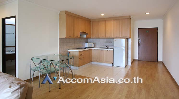  1  2 br Condominium For Rent in Sathorn ,Bangkok BTS Sala Daeng - MRT Lumphini at Sathorn Gardens AA15952