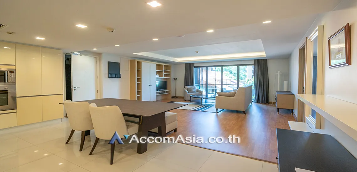 unit 2 Bedrooms  Apartment For Rent in Ploenchit, Bangkok  near BTS Ploenchit (AA15999)
