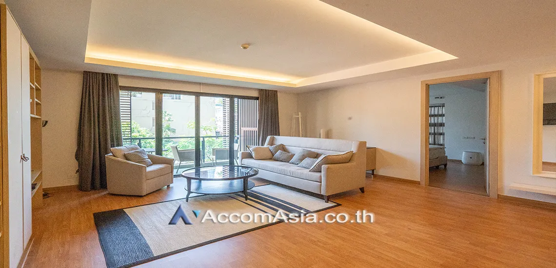unit 2 Bedrooms  Apartment For Rent in Ploenchit, Bangkok  near BTS Ploenchit (AA15999)