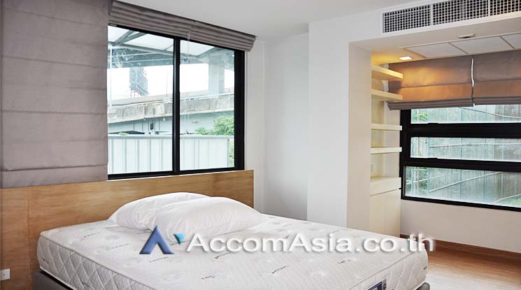 8  3 br Apartment For Rent in Ploenchit ,Bangkok BTS Ploenchit at Exclusive Residence AA16003