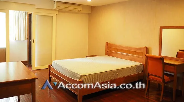 unit 2 Bedrooms  Apartment For Rent in Ploenchit, Bangkok  near BTS Ploenchit (AA16082)