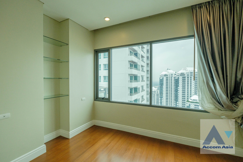 17  3 br Condominium For Rent in Sukhumvit ,Bangkok BTS Phrom Phong at Bright Sukhumvit 24 AA16130