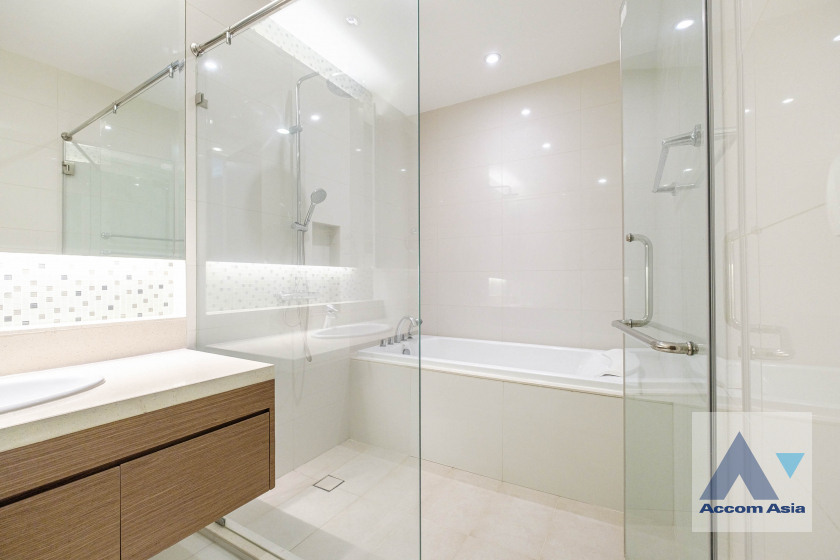 26  3 br Condominium For Rent in Sukhumvit ,Bangkok BTS Phrom Phong at Bright Sukhumvit 24 AA16130