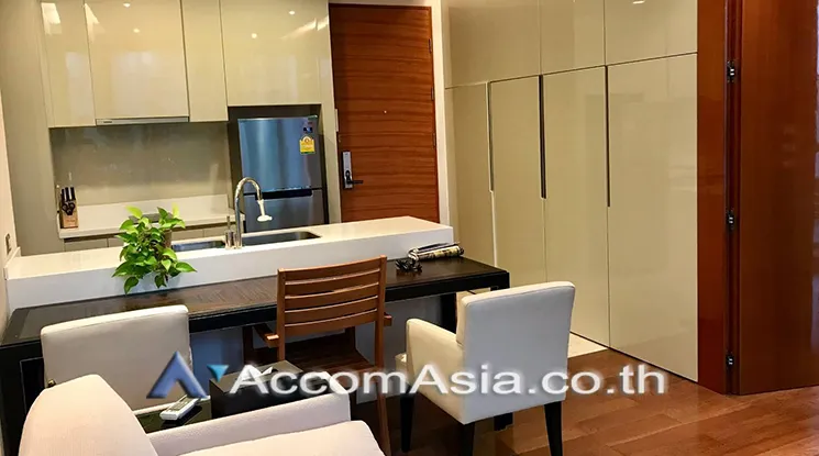 unit 1 Bedroom  Condominium For Rent & Sale in Sukhumvit, Bangkok  near BTS Phrom Phong (AA16142)