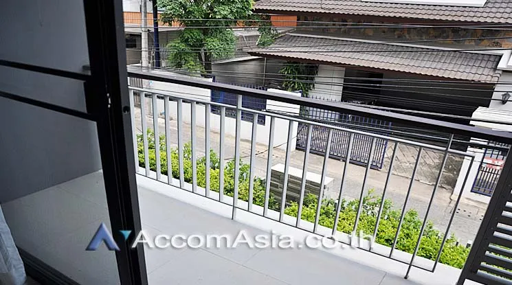 unit 1 Bedroom  Apartment For Rent in Sukhumvit, Bangkok  near BTS Thong Lo (AA16203)