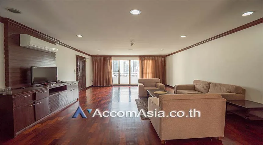 Big Balcony, Pet friendly |  Regent On The Park 1 Condominium  3 Bedroom for Rent BTS Phrom Phong in Sukhumvit Bangkok