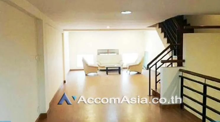 unit Shophouse For Sale in Rama 3, Bangkok  near BTS Saphan Taksin (AA16417)
