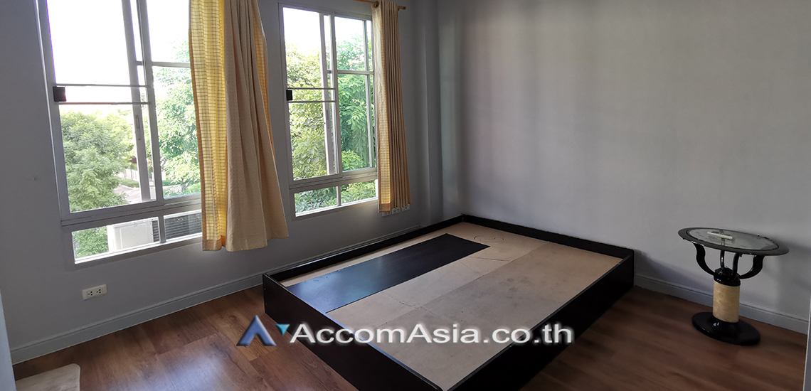 9  3 br Townhouse for rent and sale in Sathorn ,Bangkok BRT Wat Dan - BRT Wat Priwat at Baan Klang Krung Grande Vienna Rama 3 AA16438