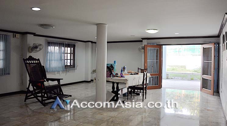 7  7 br House for rent and sale in Phaholyothin ,Bangkok MRT Bang Sue AA16510