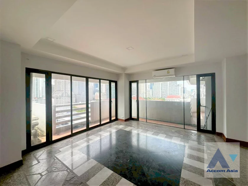  2  2 br Condominium For Sale in Sukhumvit ,Bangkok MRT Sukhumvit - BTS Asok at Ruamjai Heights AA16579